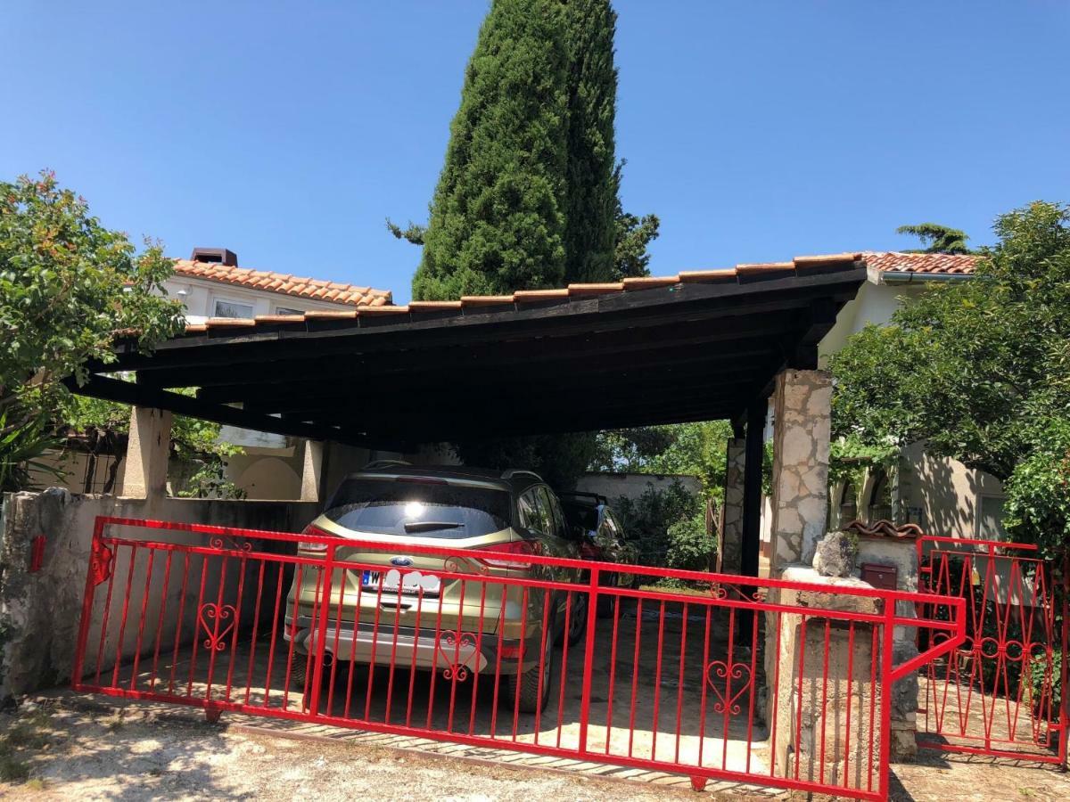 Apartman Jasmina Pula Exterior photo